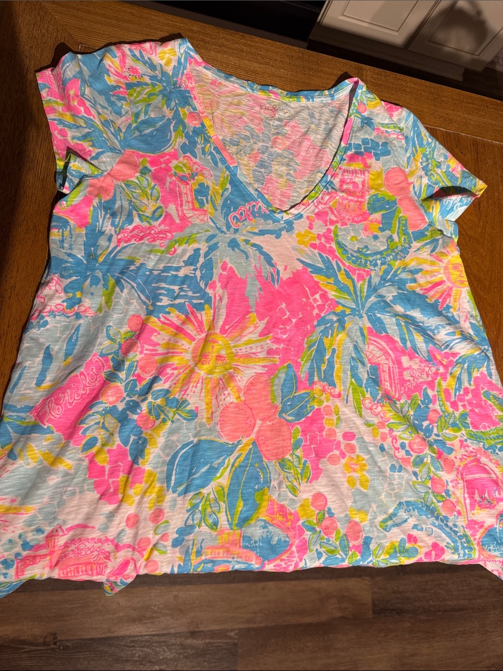 NWOT Vibrant Floral V-Neck Women's Top in Multi-Color